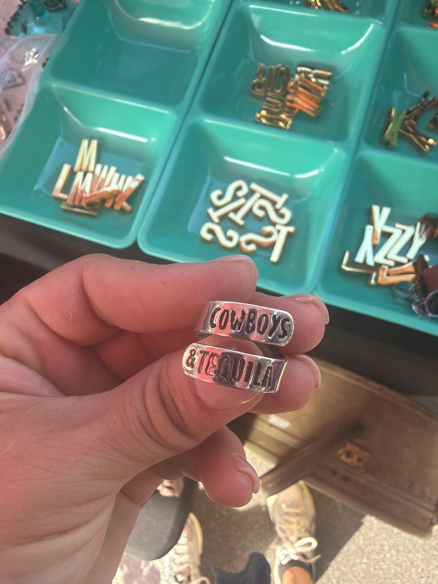 Ring slider