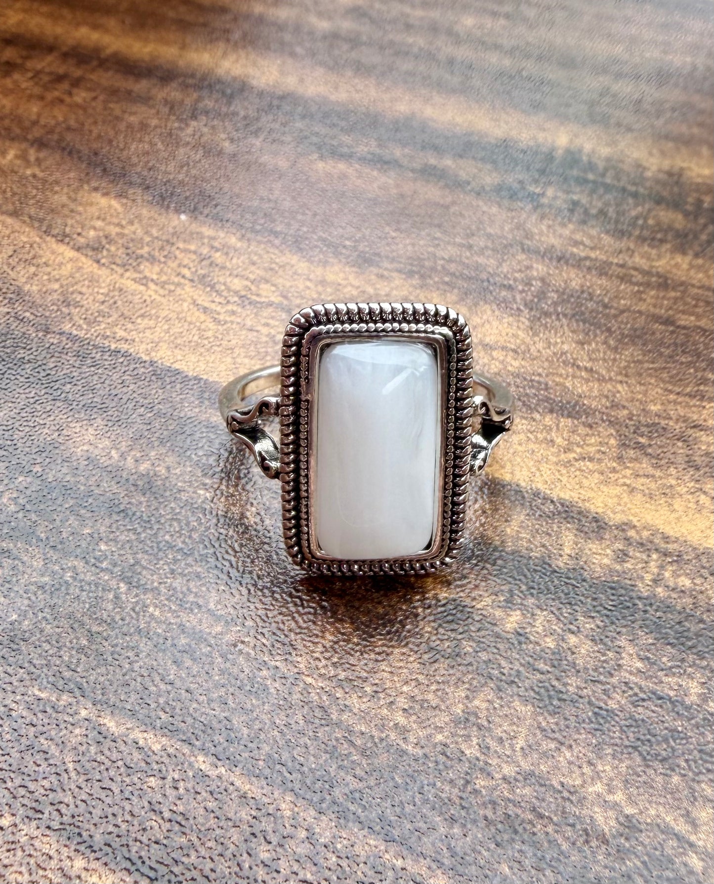 Ivory Mesa Western Rag Slide